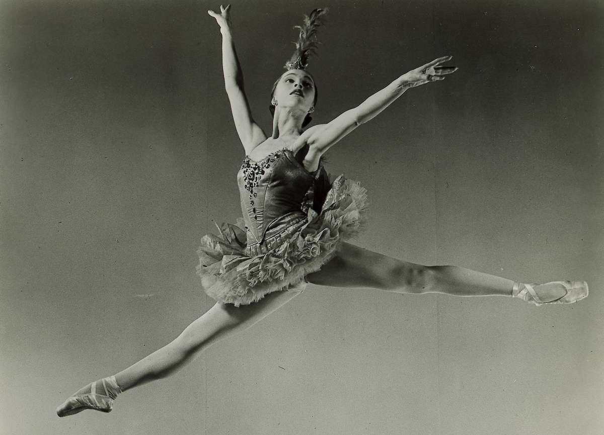 Studio portrait of Maria Tallchief in costume, looking poised and elegant